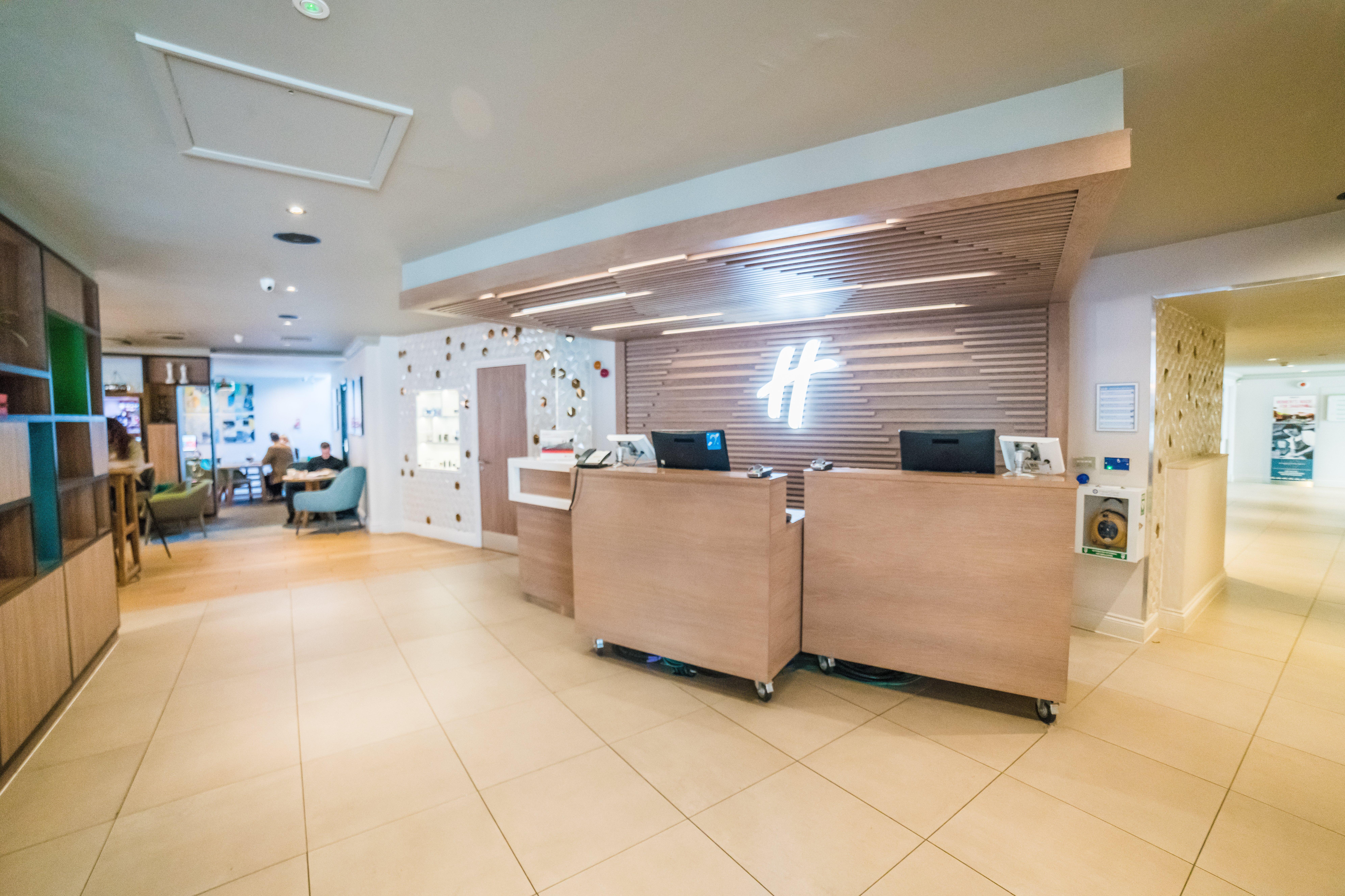 Holiday Inn Brentwood By Ihg Eksteriør bilde