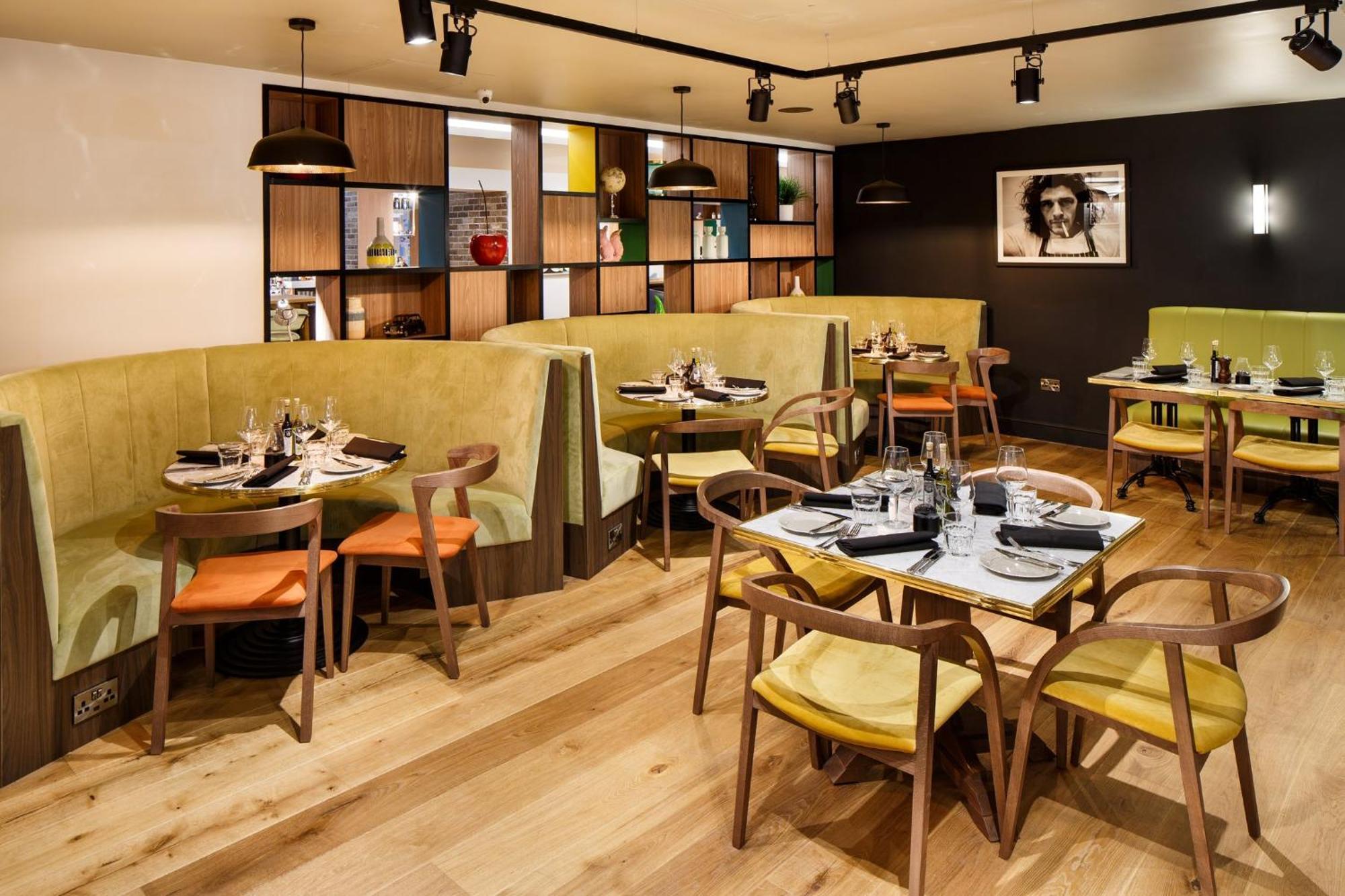 Holiday Inn Brentwood By Ihg Eksteriør bilde