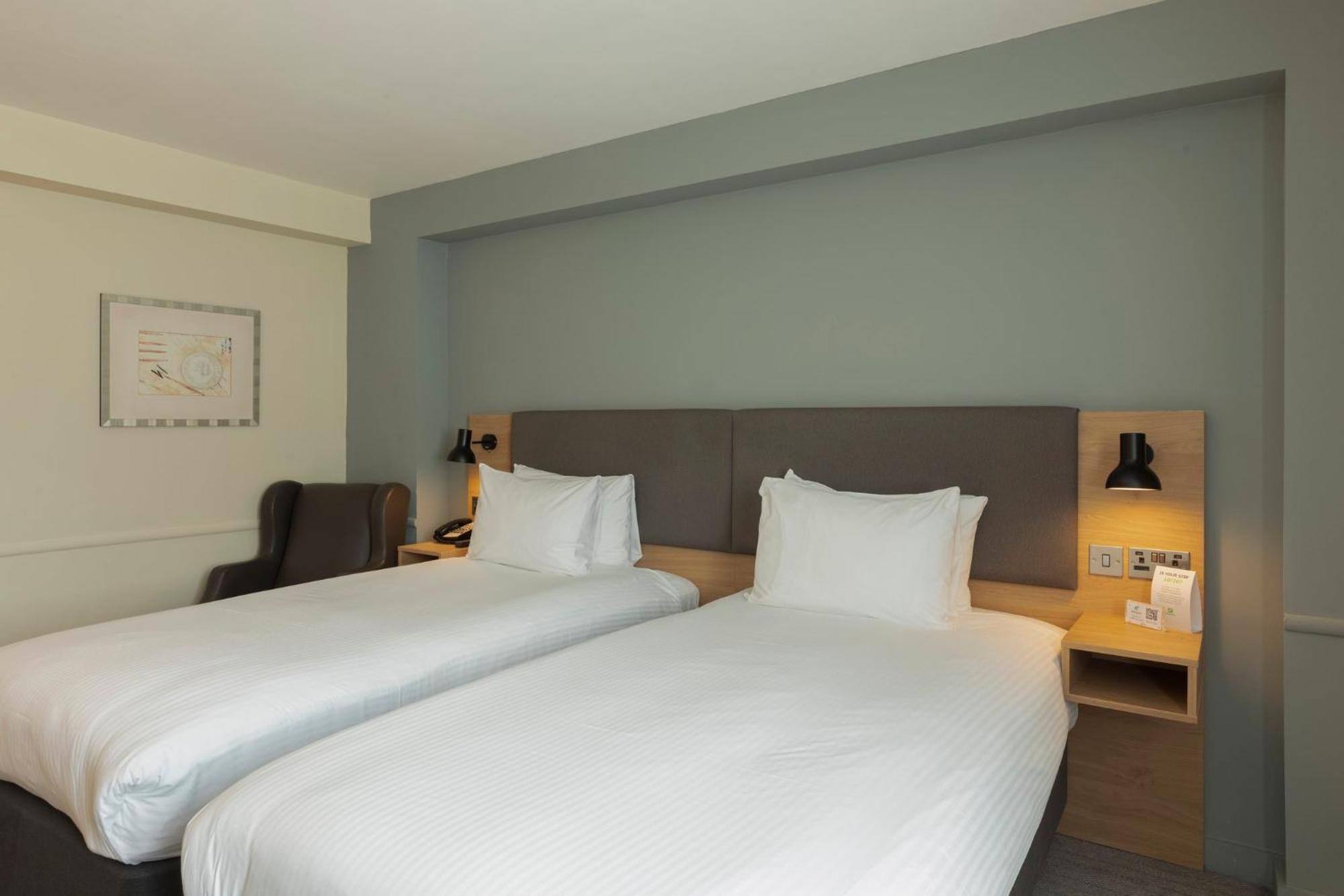 Holiday Inn Brentwood By Ihg Eksteriør bilde