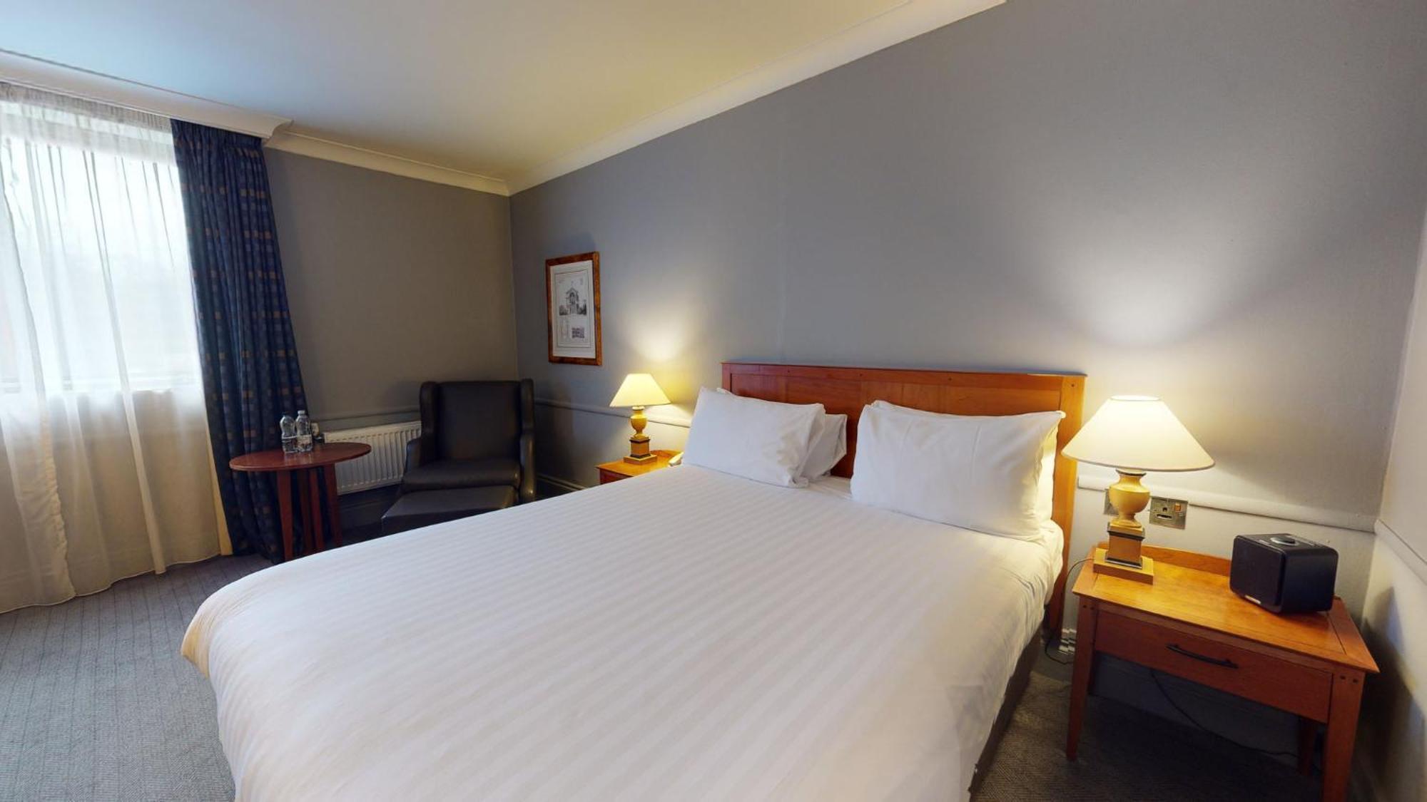 Holiday Inn Brentwood By Ihg Eksteriør bilde