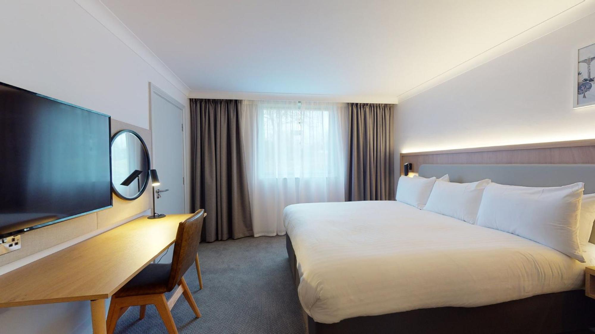 Holiday Inn Brentwood By Ihg Eksteriør bilde